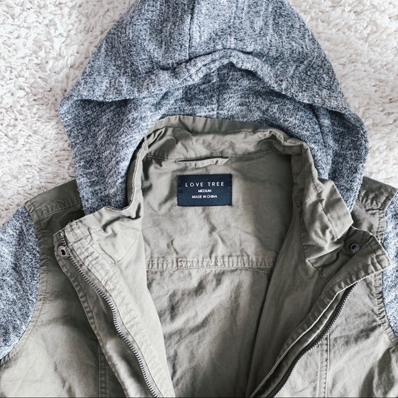 Zip-Up Utility Jacket & Removable Hood - Picture 3 of 8